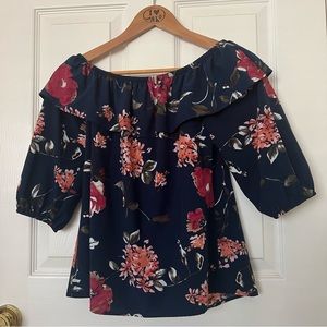 Floral Ruffle Off the Shoulder Top size S